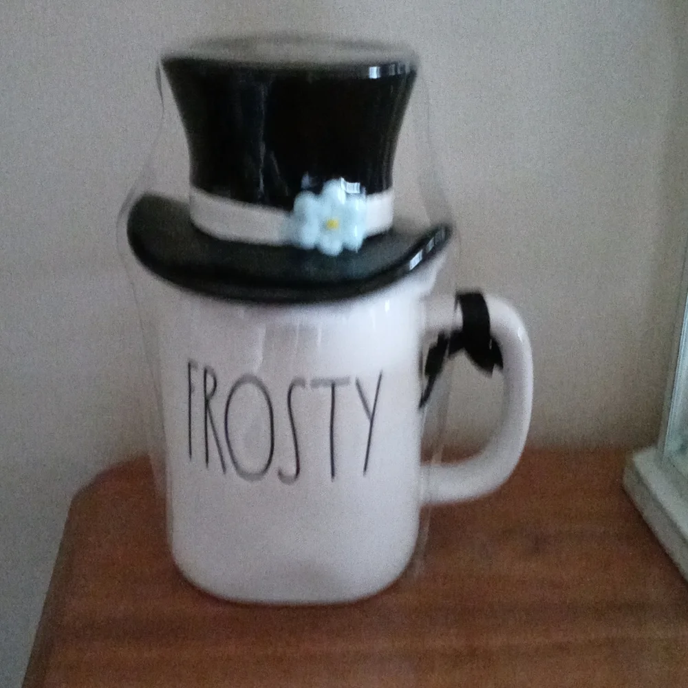 Rae DunnFrosty mug